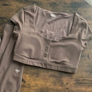 Alo Yoga Hot coco bra top